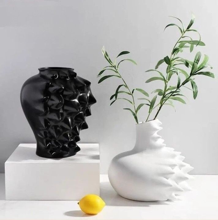 Monstera Deliciosa in a plain pot