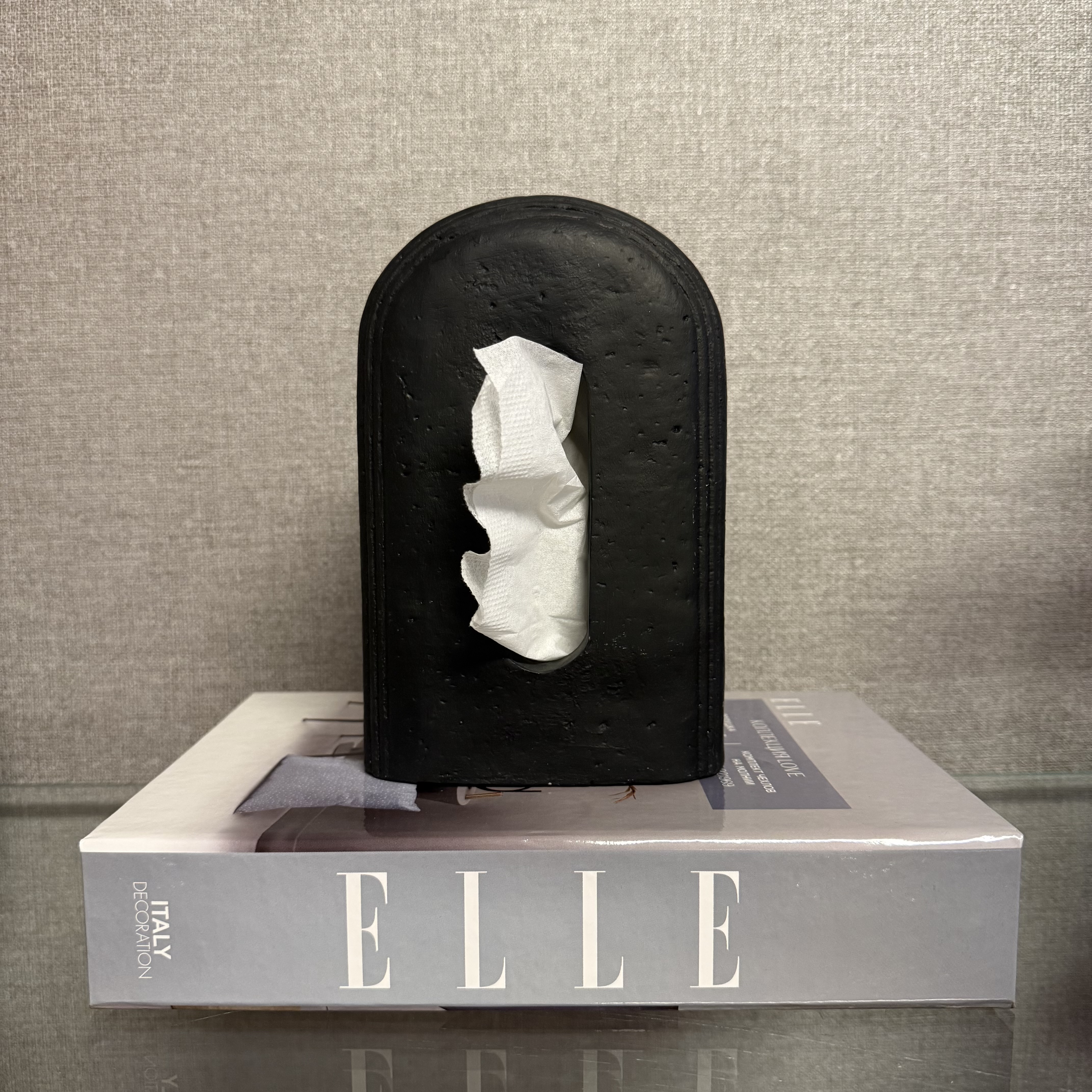 جا دستمالی مینیمال ایستاده