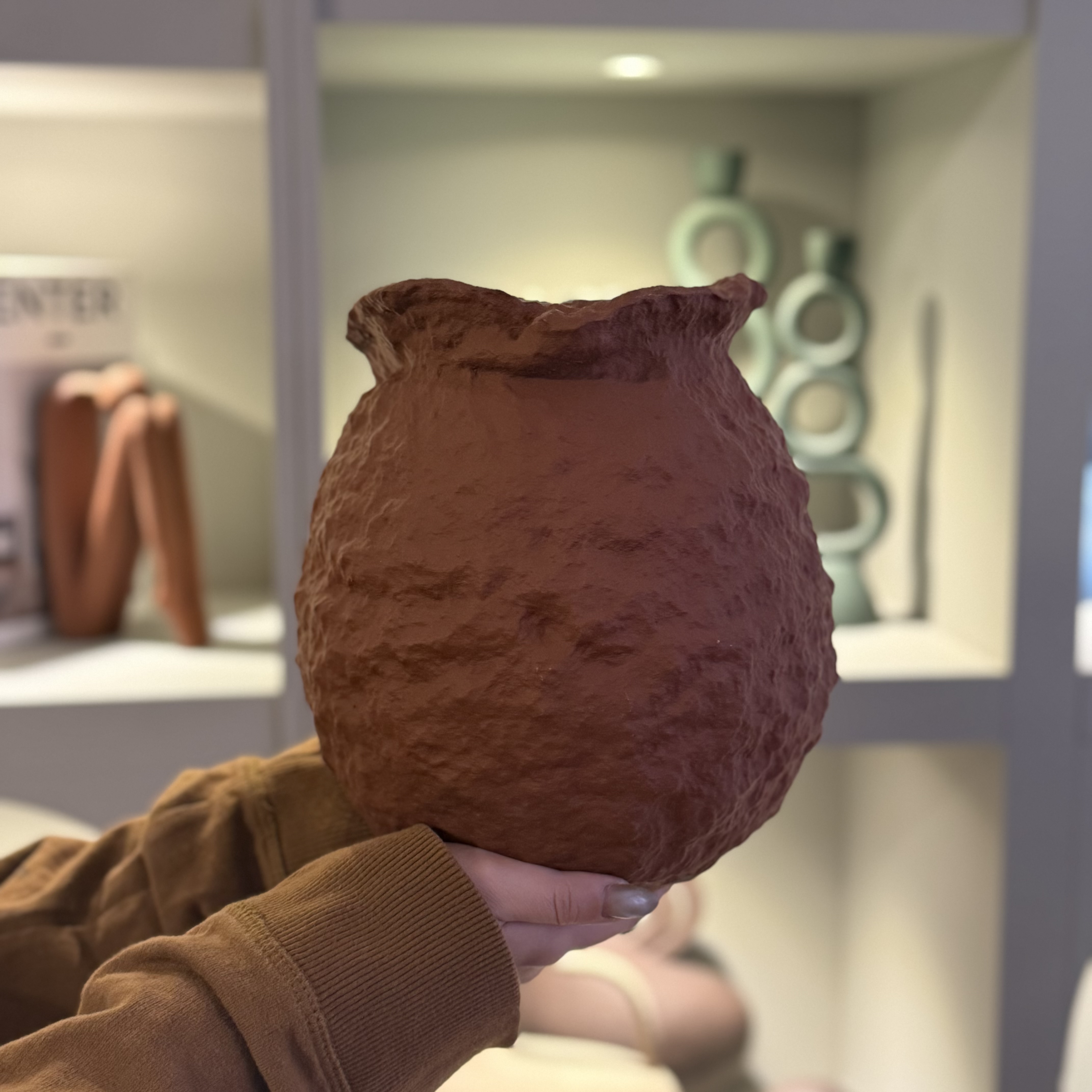 گلدان الیما