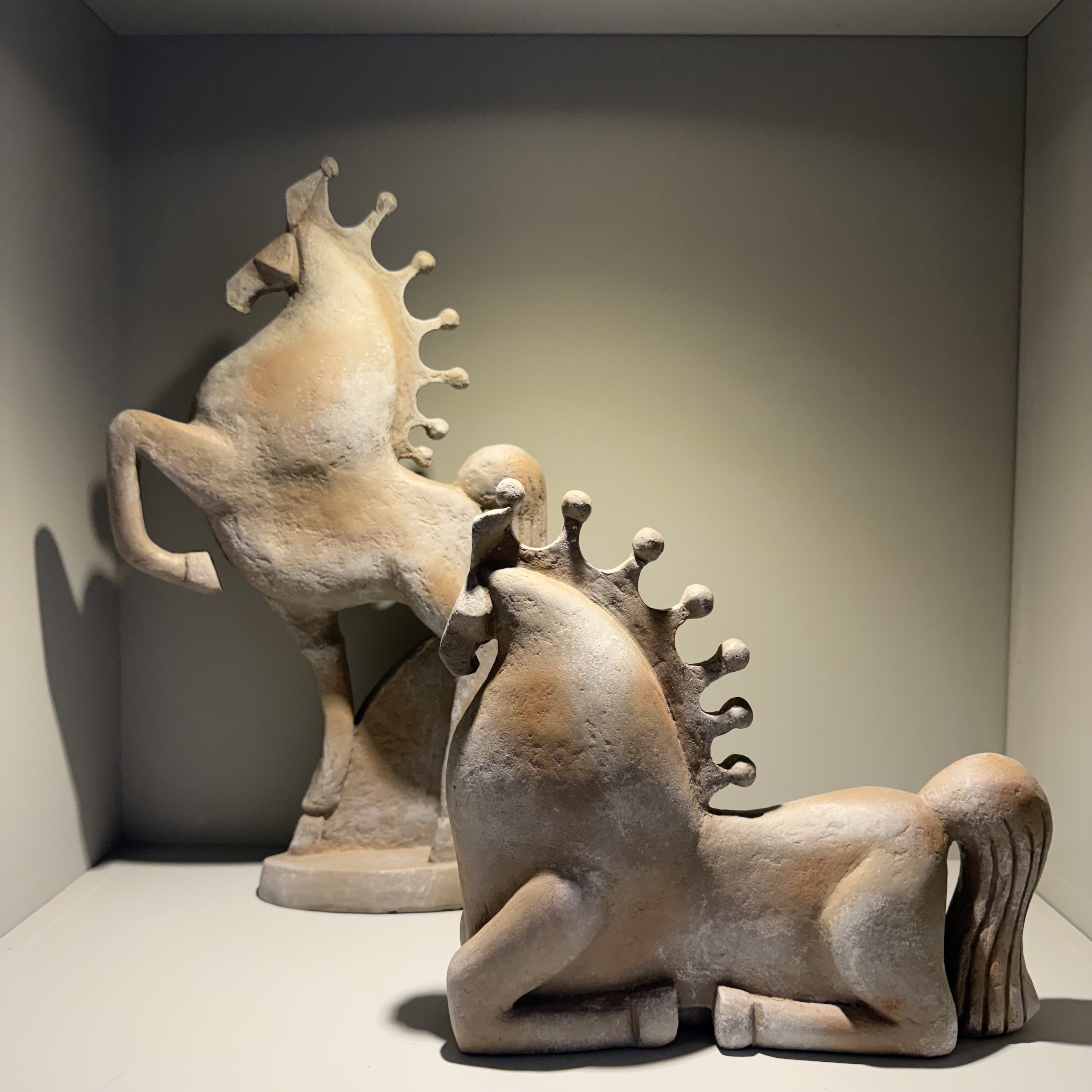 مجسمه اسب باستانی